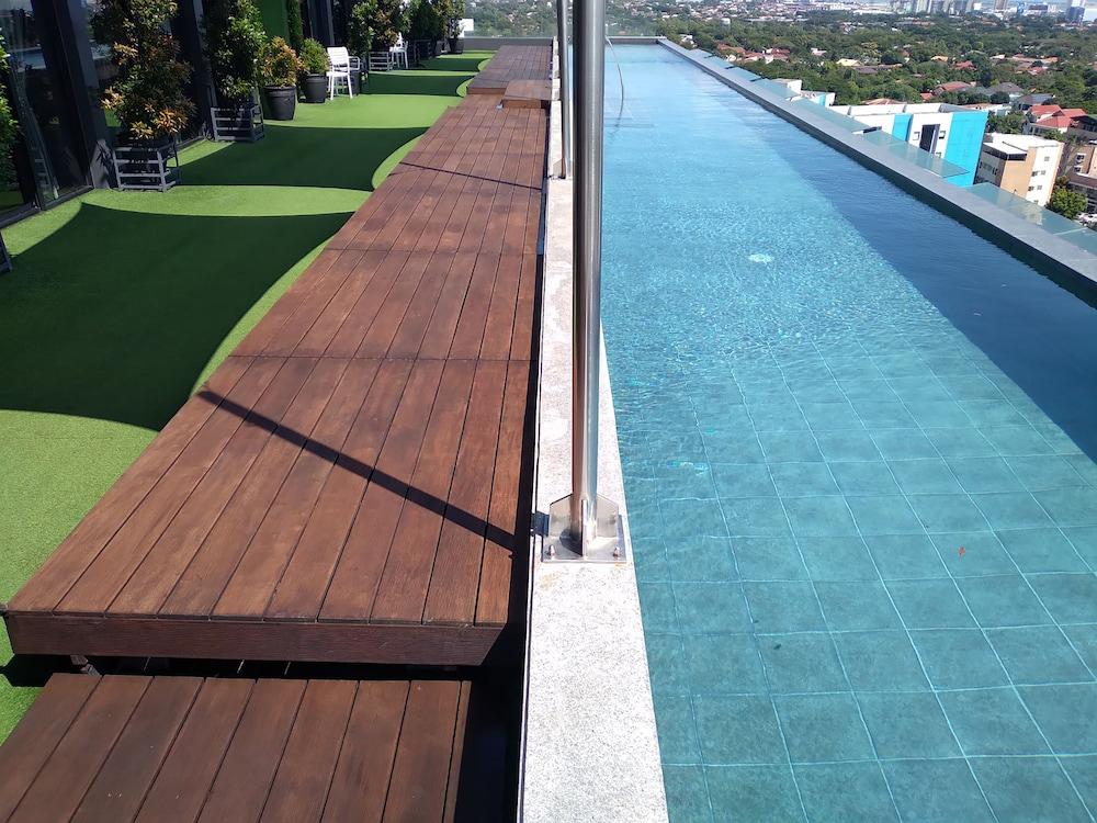 Azumi Boutique Hotel 4*