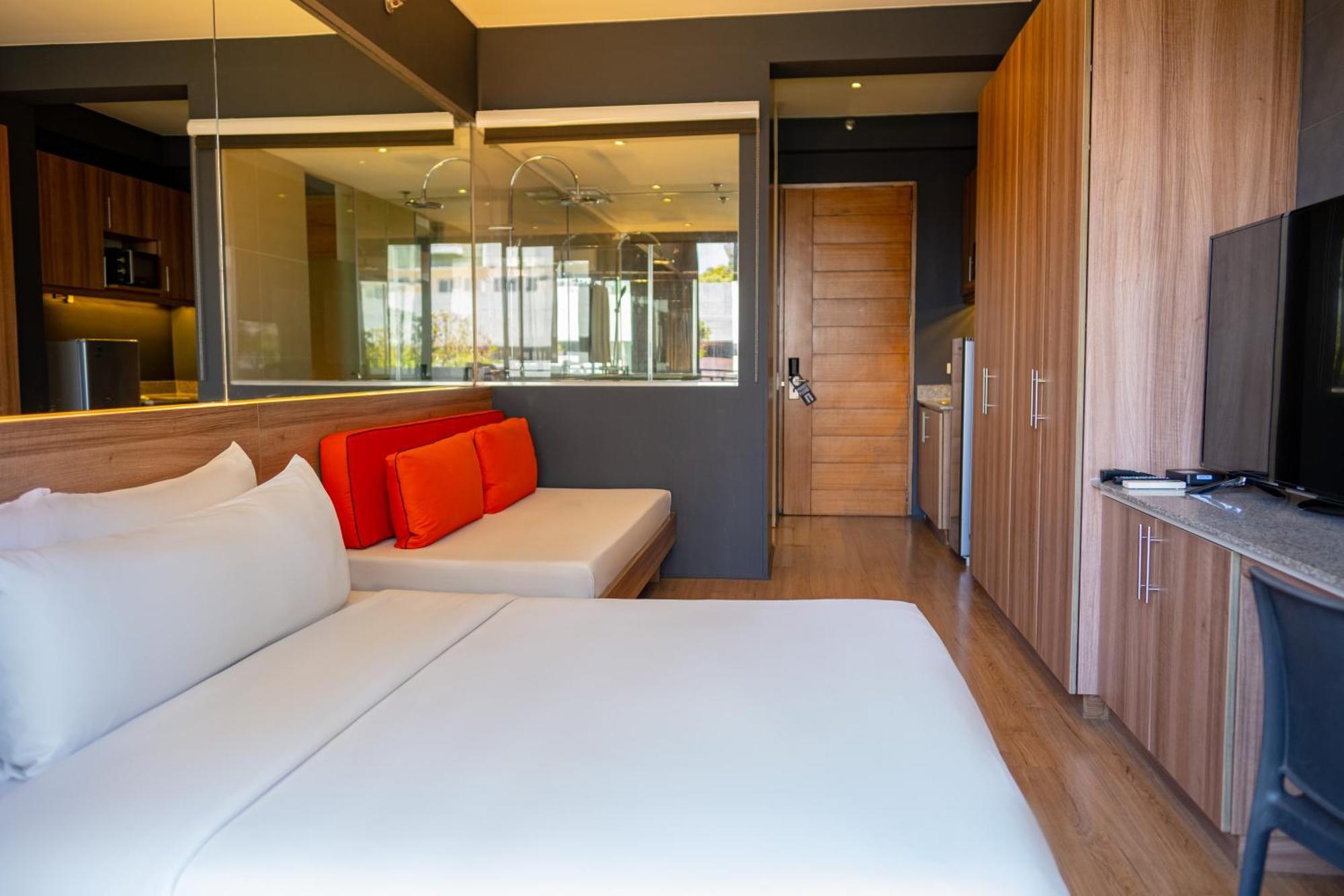 Hotel Azumi Boutique Muntinlupa City