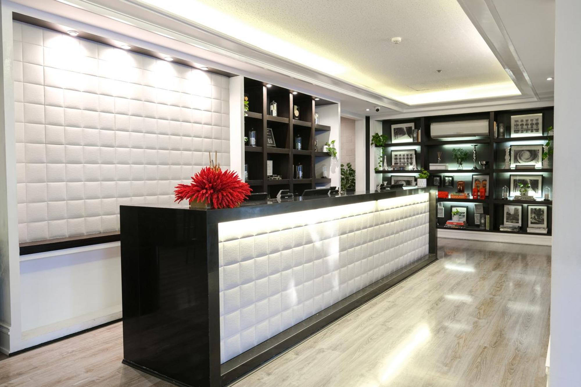 Azumi Boutique